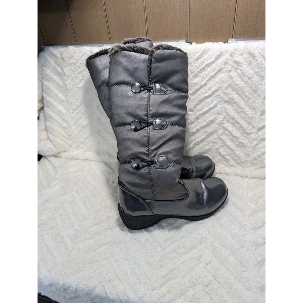 Khombu Womens Boots Size 6.5 Gray‎ Patent Abigail Faux Fur Lined Tall Winter